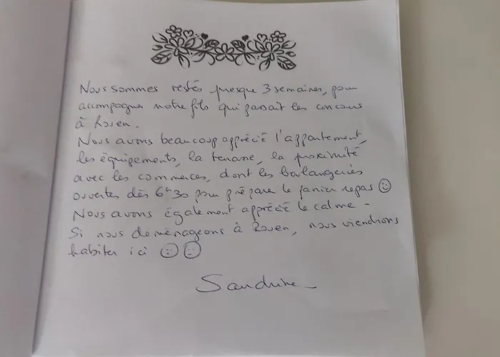 Appart'homecity - Grand Voile *